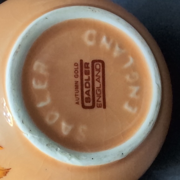 Vintage Sadler England Small Ginger Jar In Autumn Gold Pattern. - Picture 8 of 10